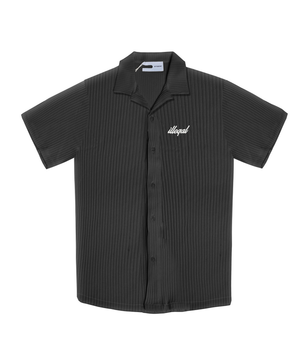 RIBBED BUTTON UP IN BLACK